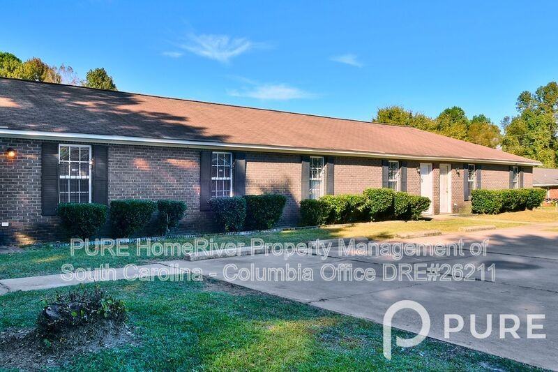 705 Kings Rd - Photo 3 of 25