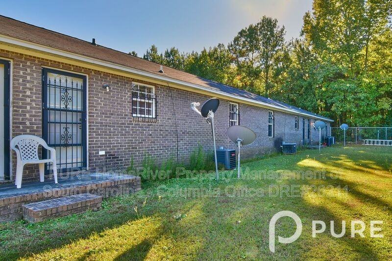 705 Kings Rd - Photo 5 of 25