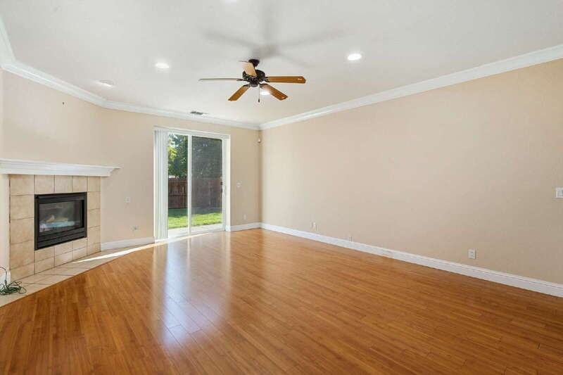 4994 Mariah Pl - Photo 6 of 24