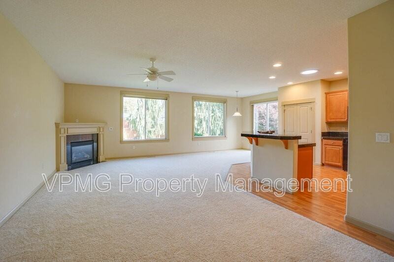10206 Ne 102nd St - Photo 6 of 46