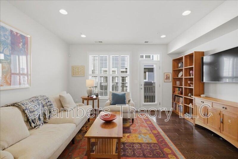 15 Ellsworth Heights St - Photo 2 of 39