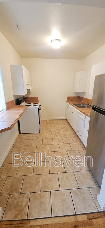624 W Fort St #101 - Photo 2 of 7