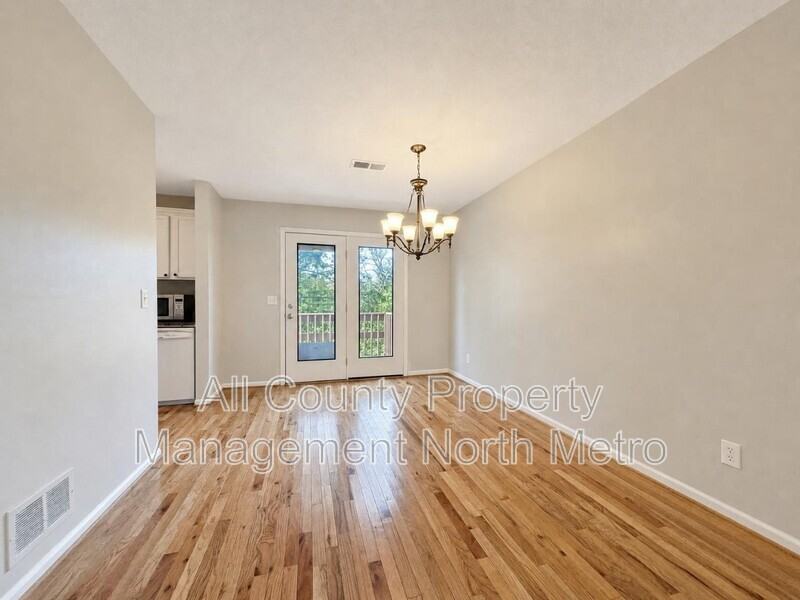 147 Holcomb Ferry Rd - Photo 6 of 15
