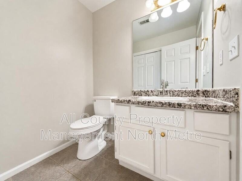 147 Holcomb Ferry Rd - Photo 7 of 15
