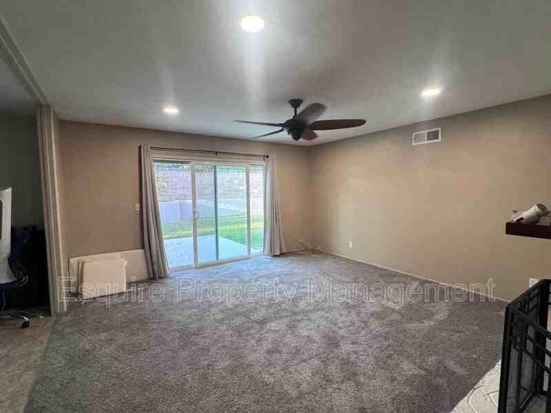 7233 Bristol Rd - Photo 3 of 7