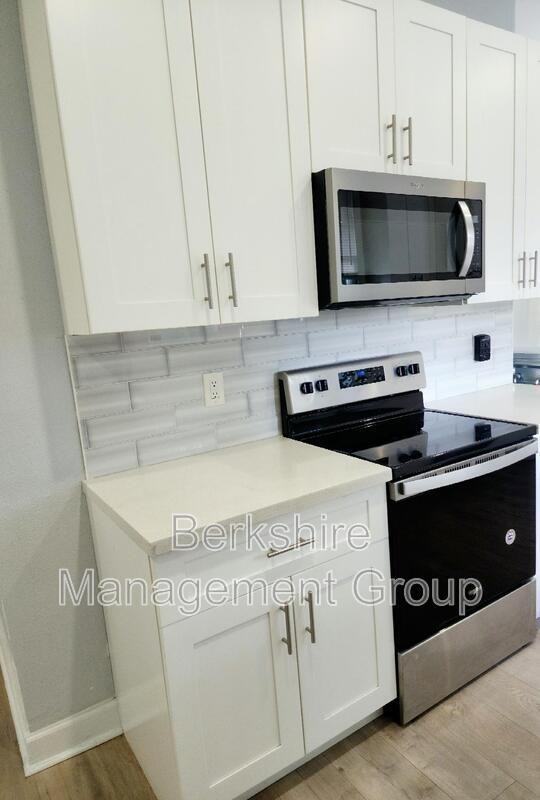 826 S New York Ave - Photo 6 of 14