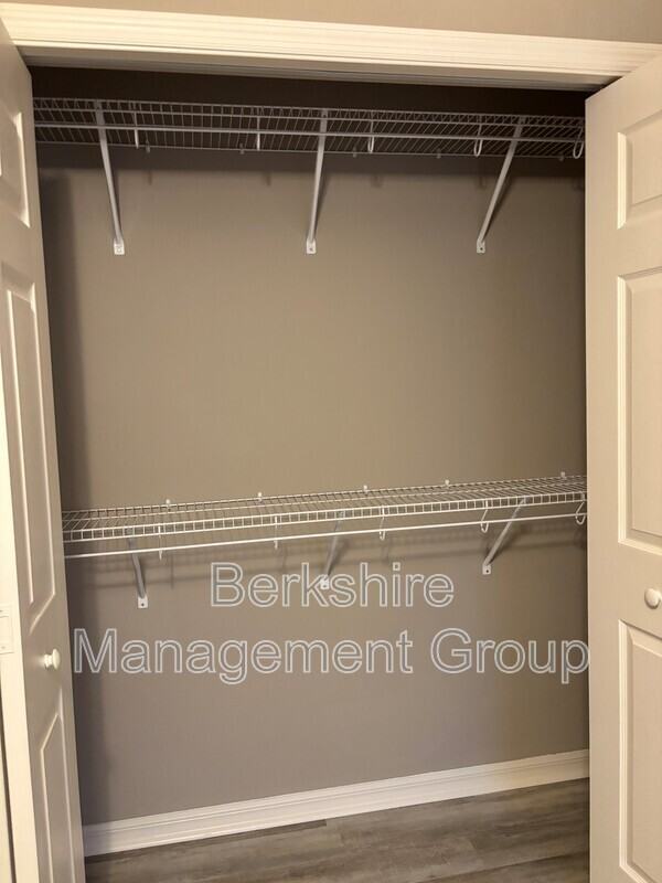 1144 Brook Meadow Dr - Photo 2 of 21