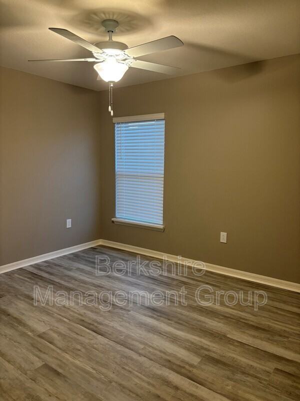 1144 Brook Meadow Dr - Photo 3 of 21