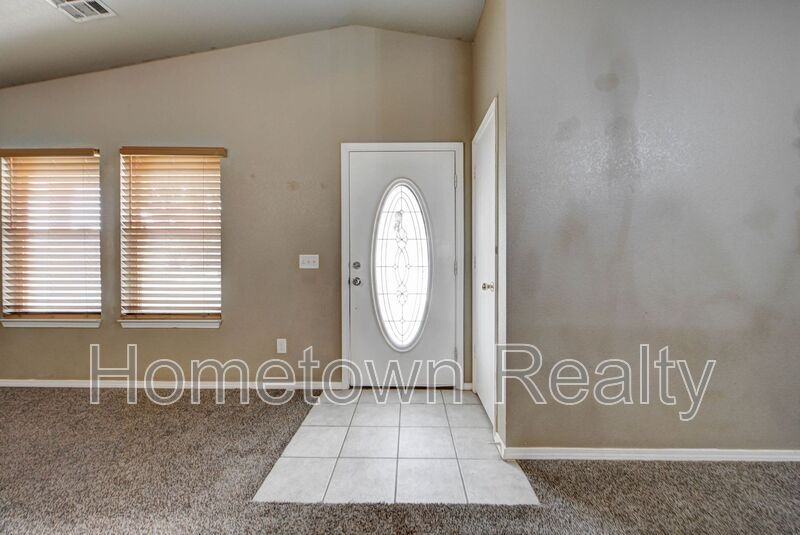 1617 Nw 148th St - Photo 4 of 26
