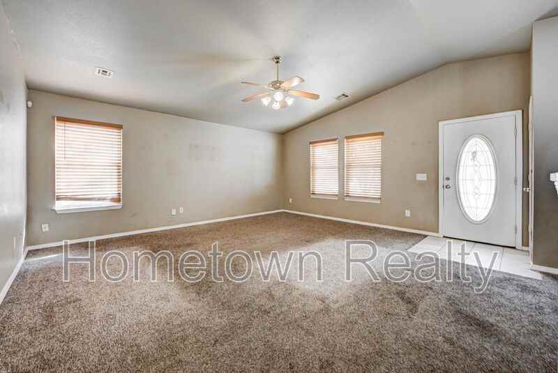 1617 Nw 148th St - Photo 7 of 26