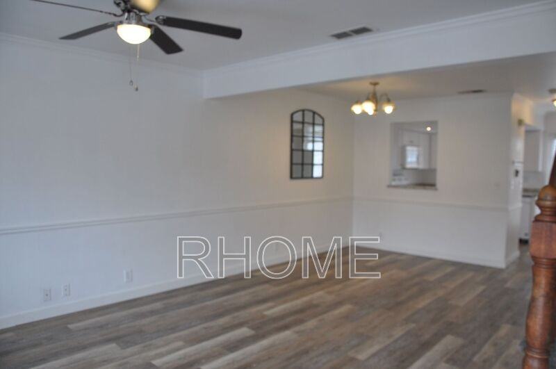 430 Nw #13 - Photo 3 of 33