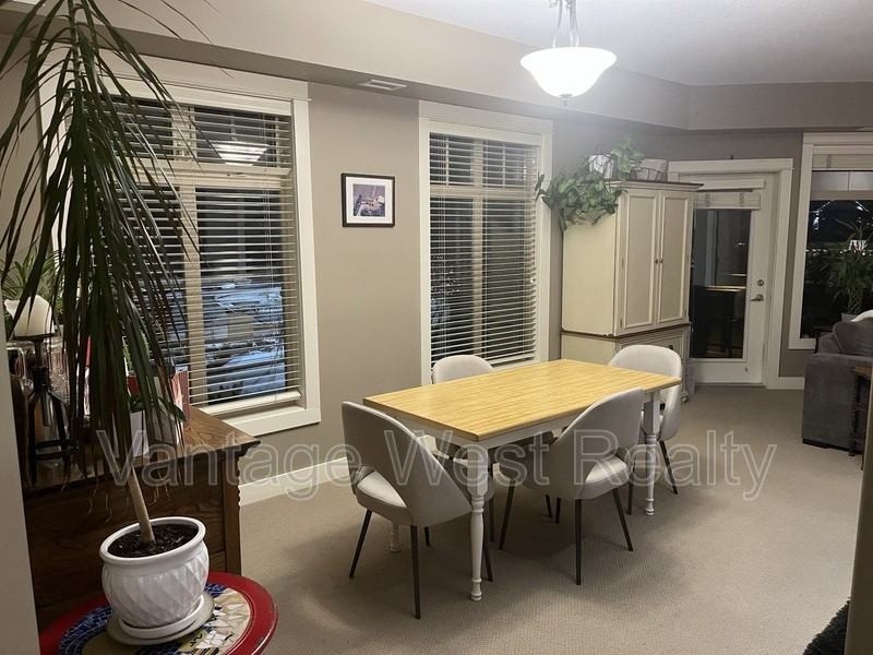 2501 Shoreline Dr - Photo 5 of 19