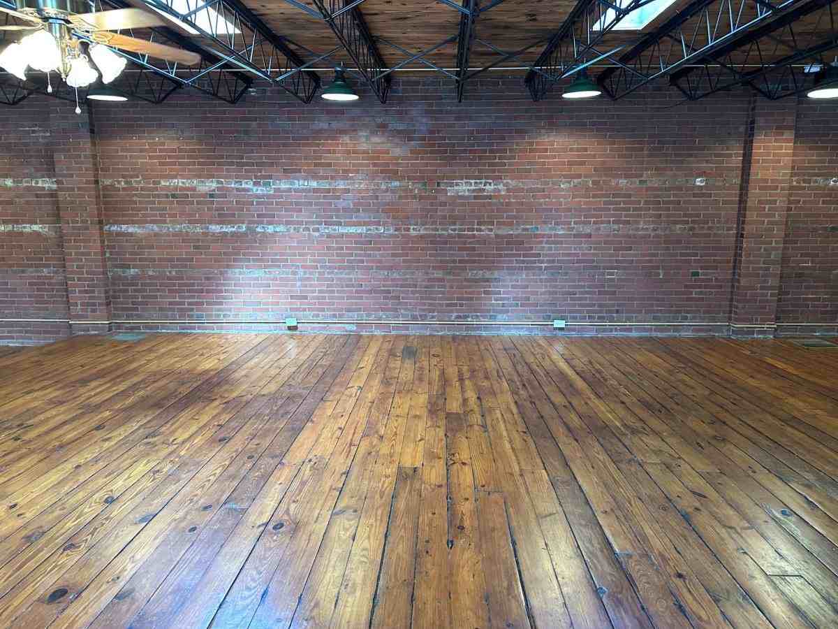 1405 Main St #1 - Photo 3 of 20