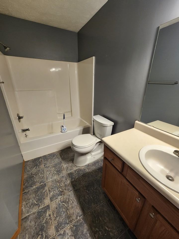 4438 W Portland St #4438 - Photo 7 of 30