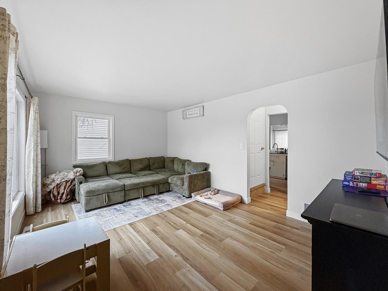 523 16th St Nw #523 - Photo 2 of 18