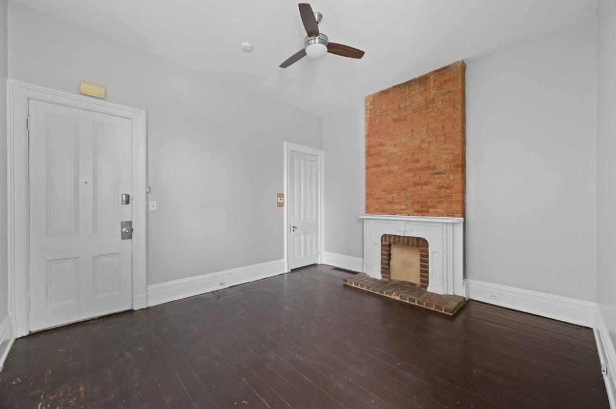 2220 Ohio Ave #2 - Photo 2 of 3