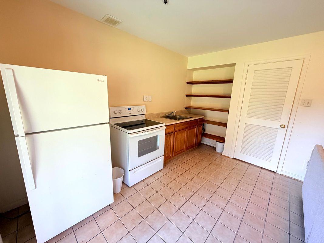 20213 Yankee Harbor Pl - Photo 4 of 12