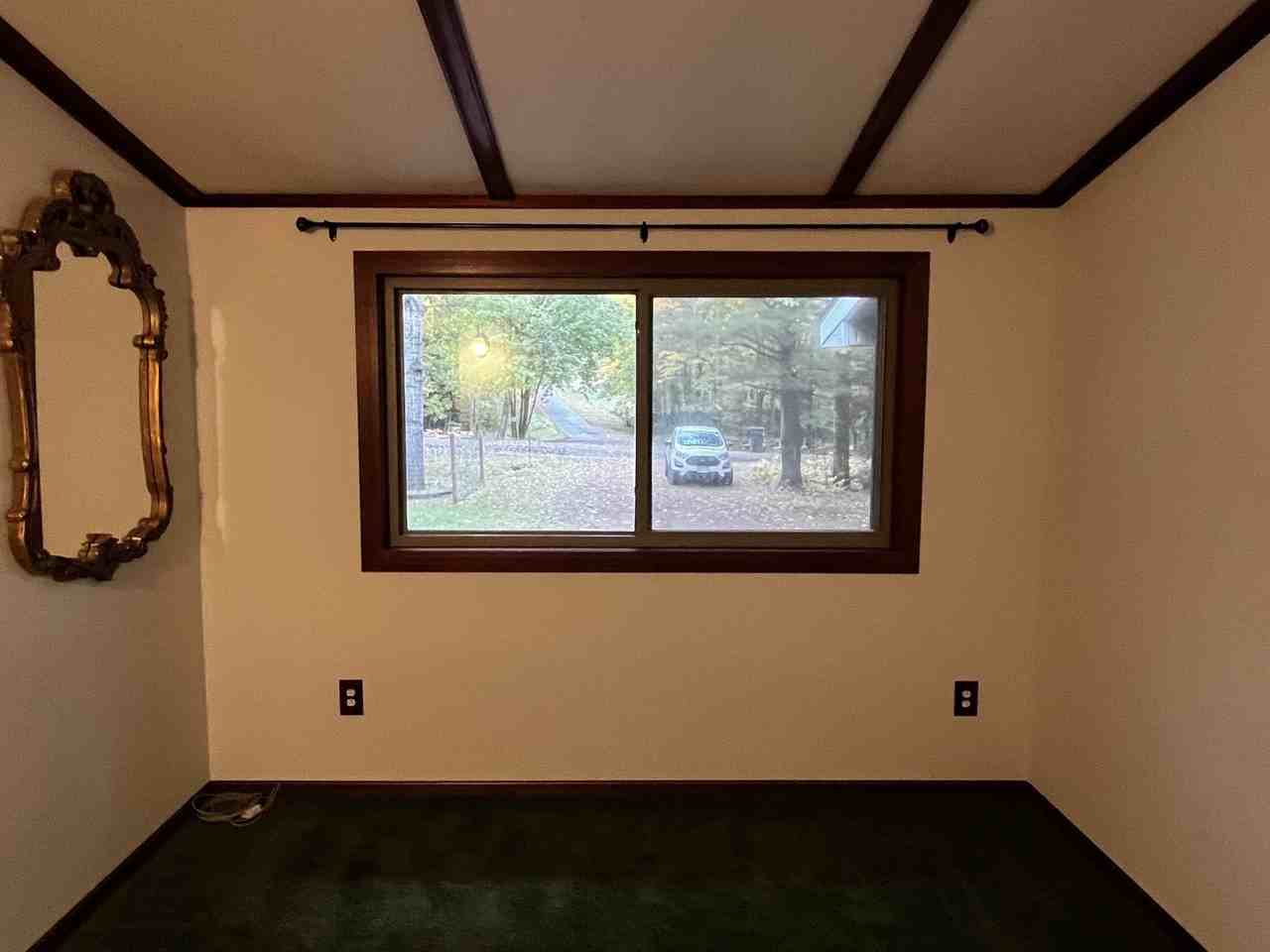 11750 E Larson Dr - Photo 5 of 16