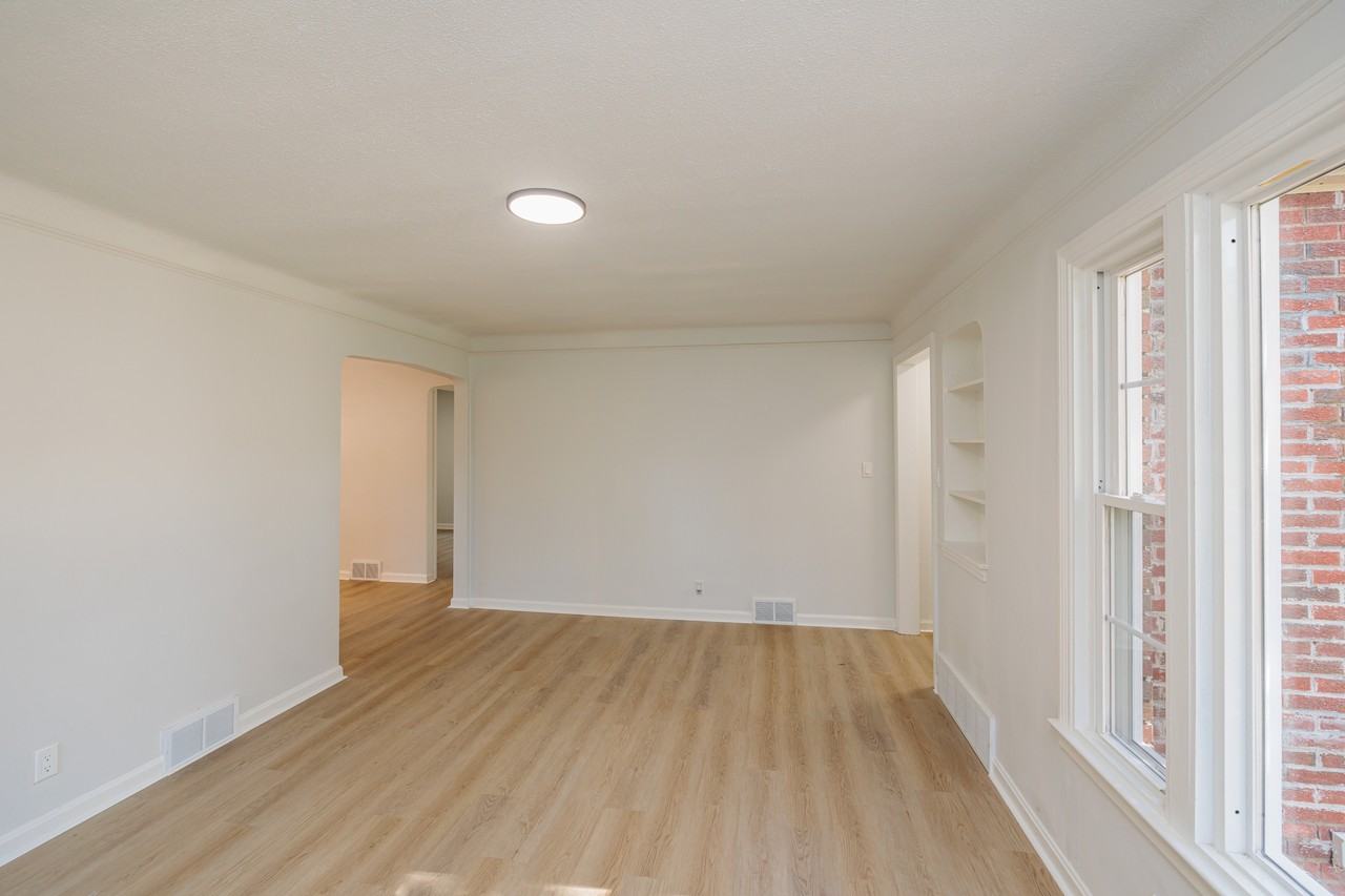 17917 Mccracken Rd - Photo 4 of 30