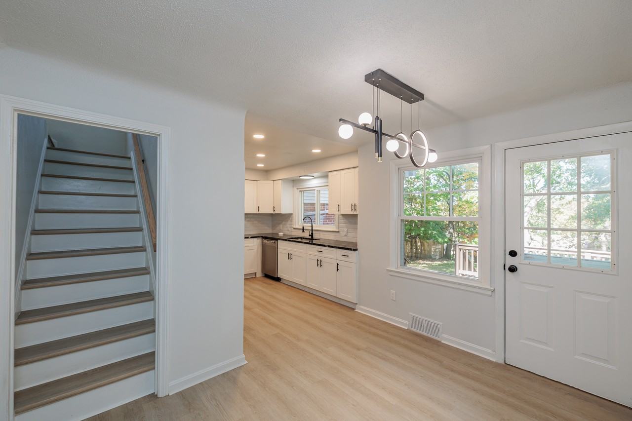 17917 Mccracken Rd - Photo 6 of 30