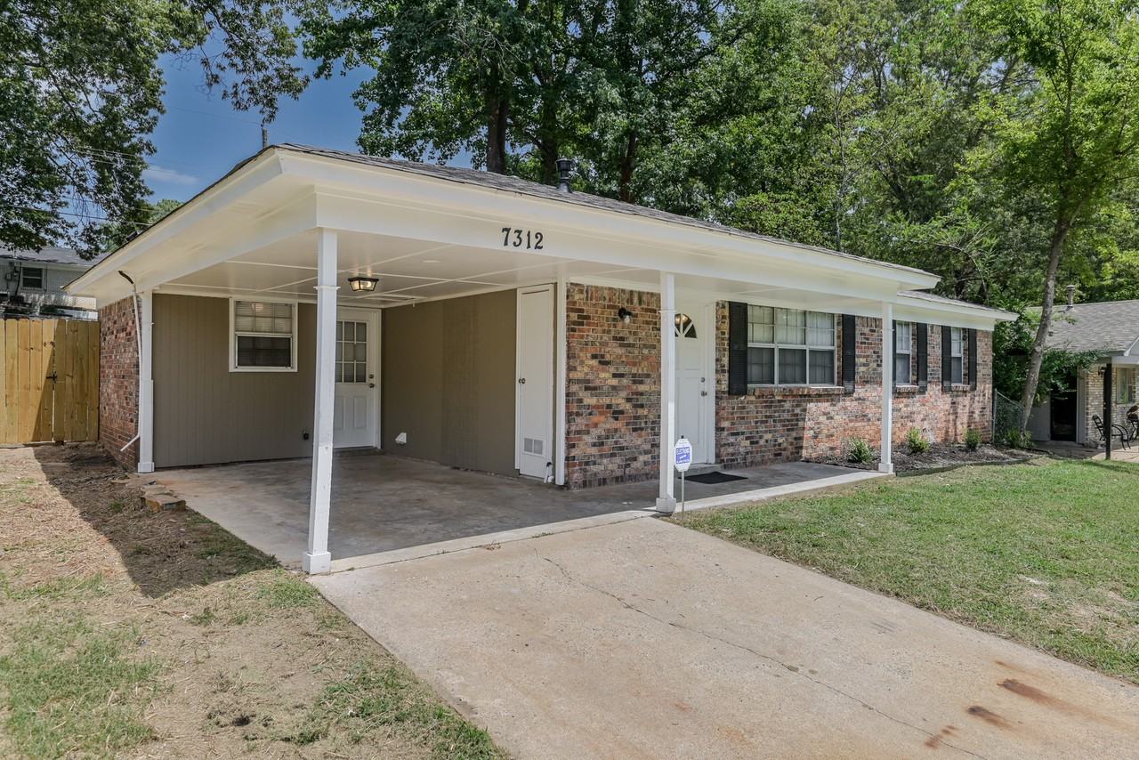 7312 Skylark Dr - Photo 2 of 12