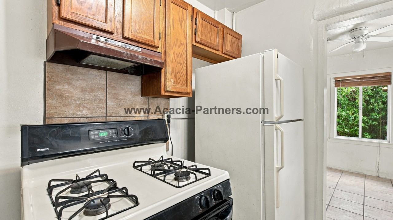 4418 E Seneca St #1 - Photo 7 of 15