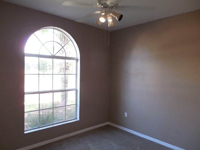 15708 Durango Cir - Photo 4 of 35