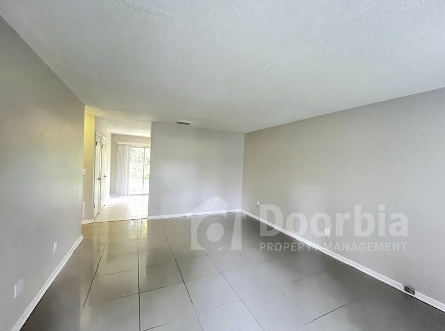 7498 Necia Dr S - Photo 2 of 14