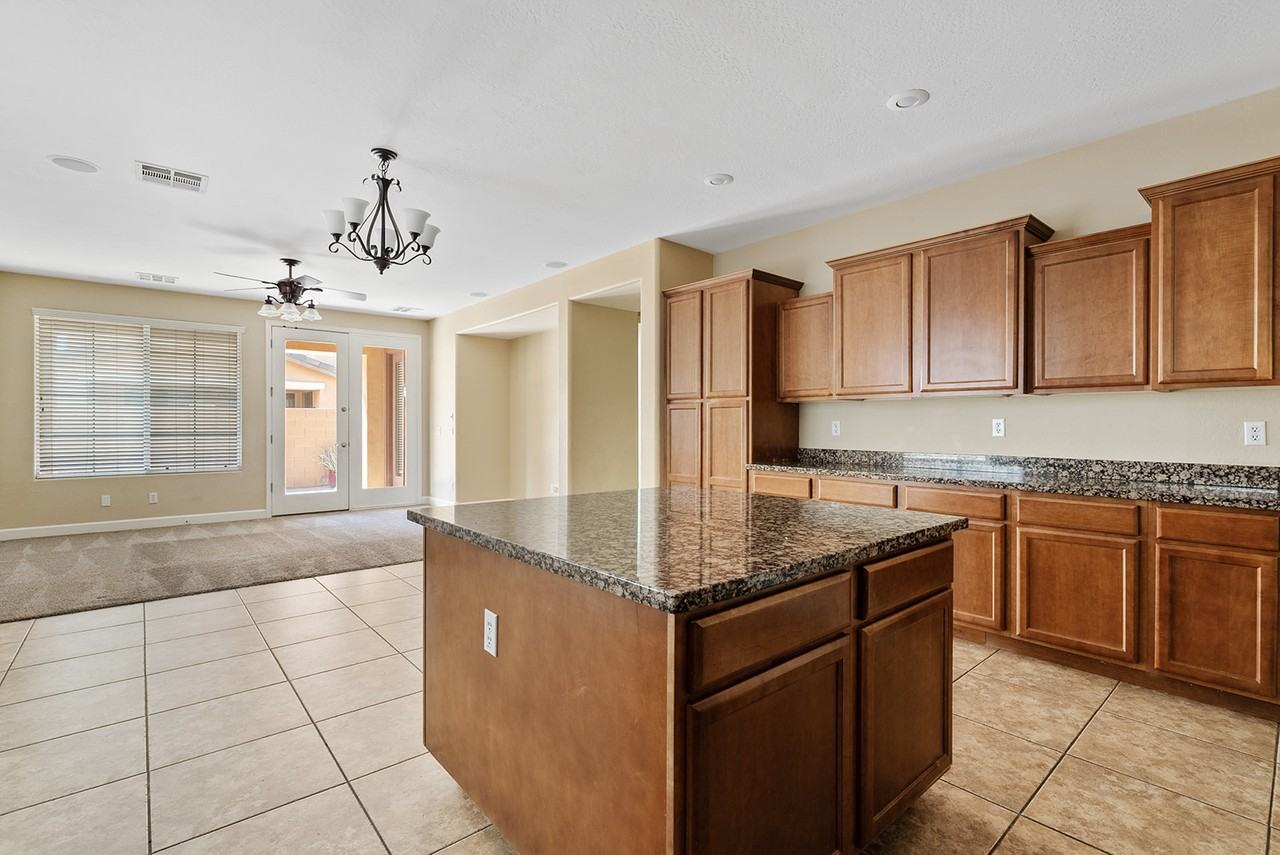311 W Wisteria Pl - Photo 7 of 35