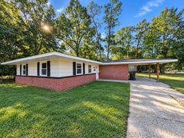 featured image of 2108 Adeline St