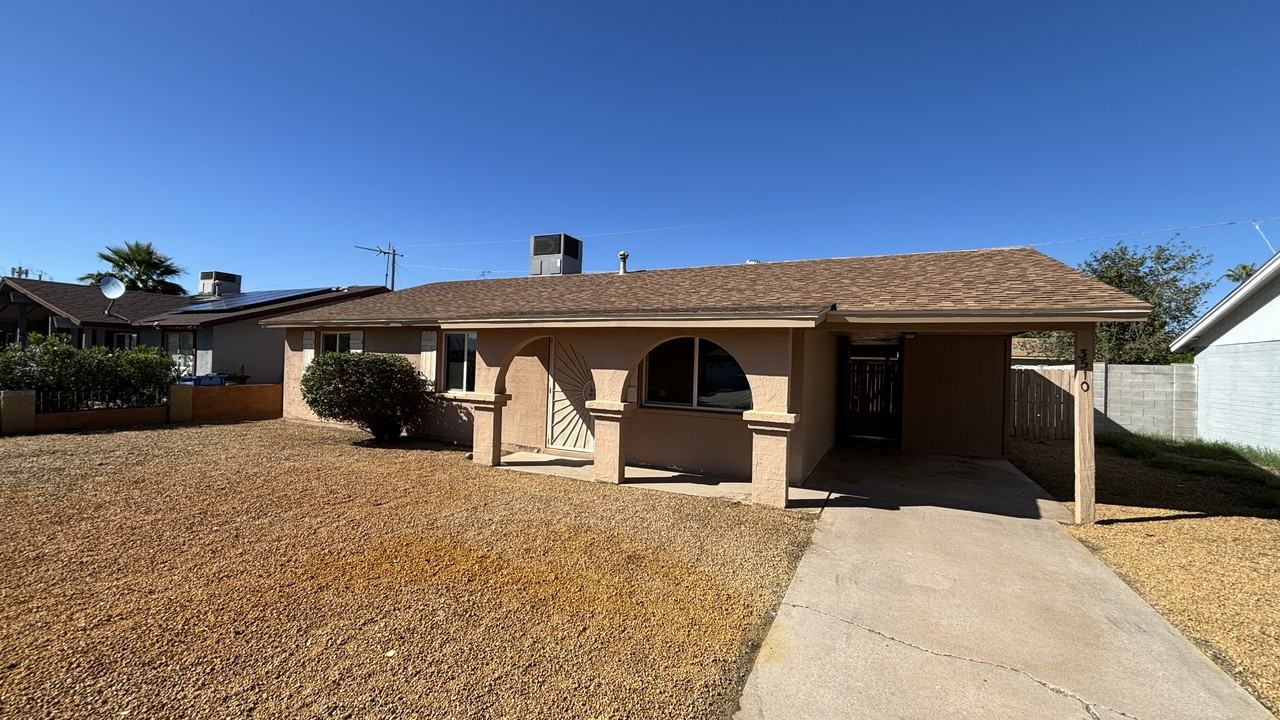 3510 E Ludlow Dr - Photo 2 of 22