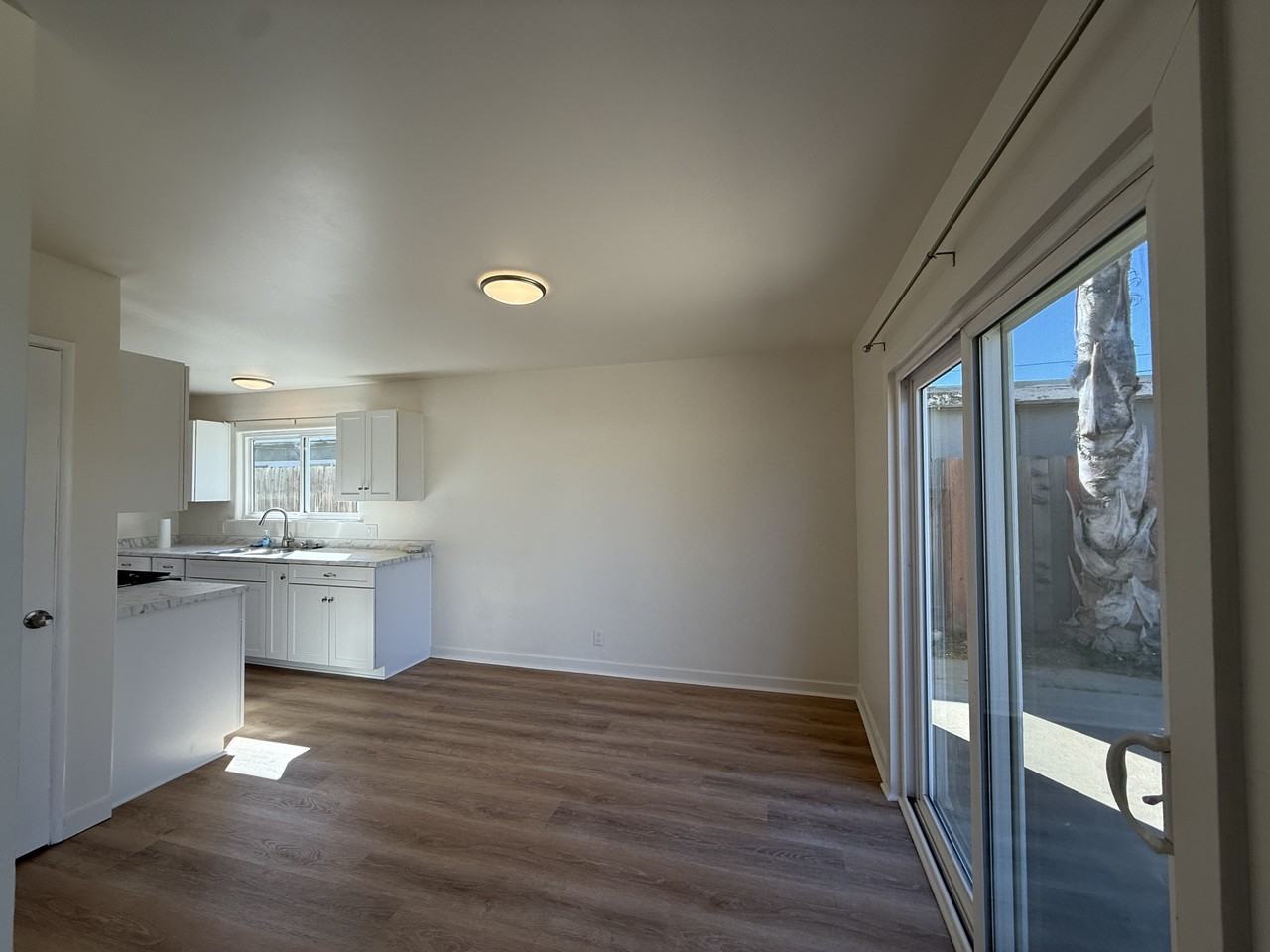 505 N 1st St - Photo 7 of 17