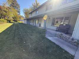 featured image of 182 Shasta Ave #B