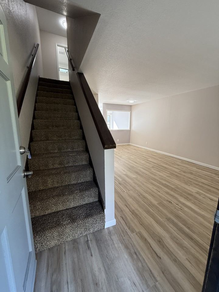 182 Shasta Ave #B - Photo 4 of 16