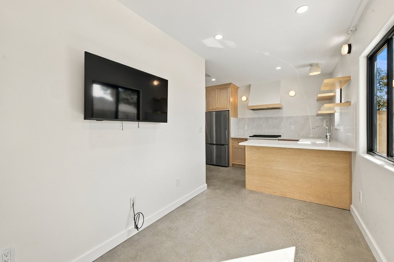 11165 Borson St #NA - Photo 5 of 24