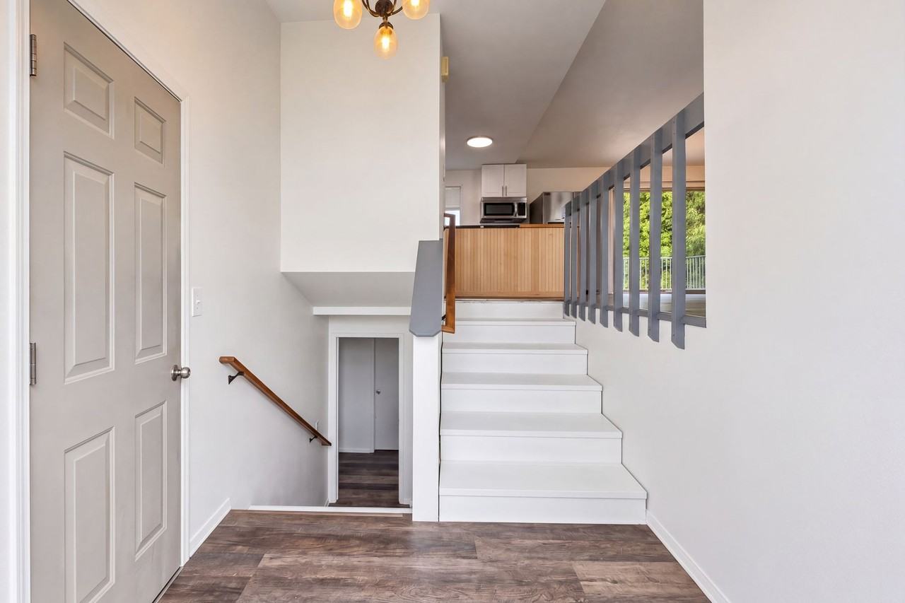 612 Marcie Ct #NA - Photo 4 of 9