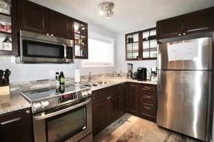 11510 77 Ave - Photo 1 of 1