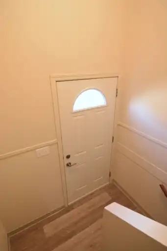 36 Cameron Cres #D - Photo 2 of 11