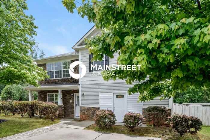 303 Ferrell Ave - Photo 4 of 17