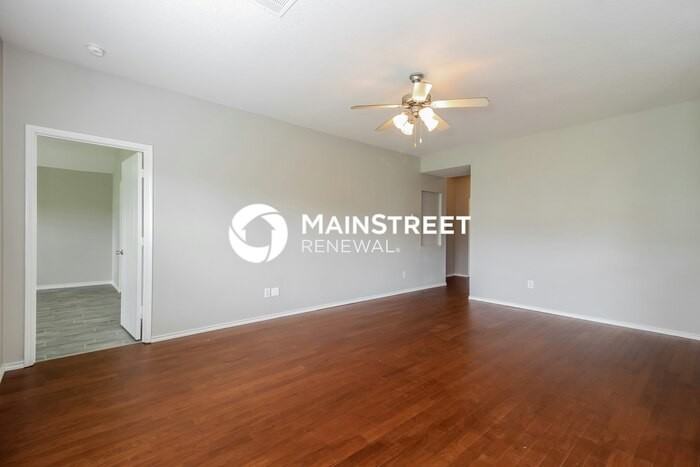 405 Harvard Dr - Photo 4 of 16