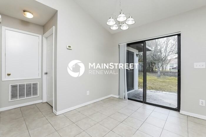 109 W Minneola St - Photo 5 of 16