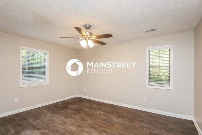 102 Landover Dr - Photo 7 of 16
