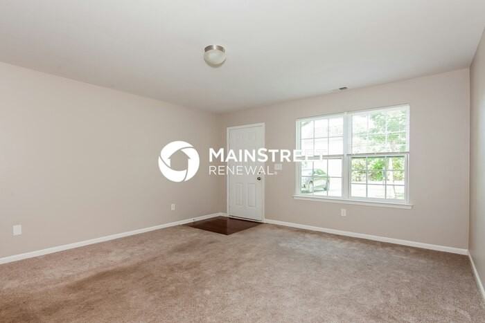 103 Hunslet Cir - Photo 4 of 17