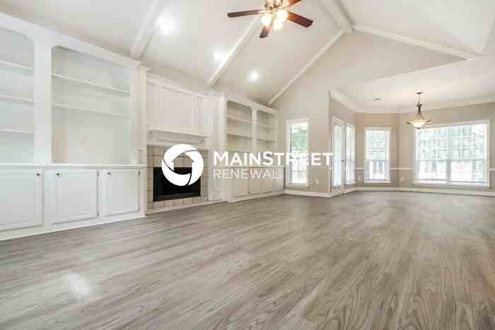 7266 Monterey Ave - Photo 4 of 16