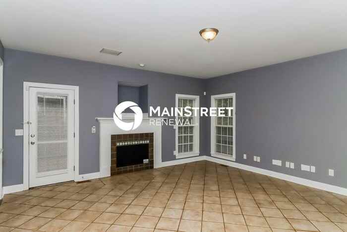 337 Charleston Ter - Photo 5 of 15