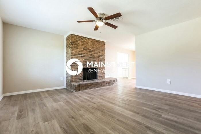 7378 Ellis Ln - Photo 4 of 15