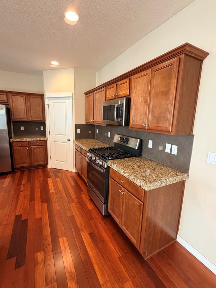 9471 Sw 164th Ave - Photo 4 of 28