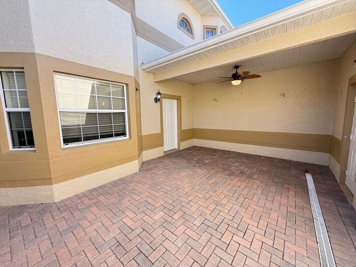 13237 Fountainbleau Dr - Photo 3 of 22