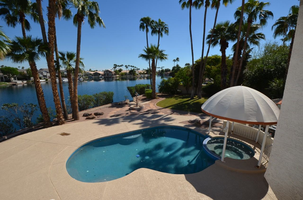 1426 W Key Largo Ct #1 - Photo 3 of 40