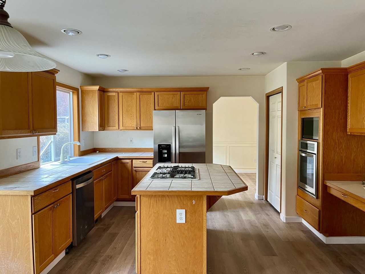 19431 N Danvers Rd #1 - Photo 2 of 31